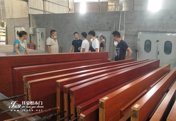 重庆佳豪悦木门抽样检查