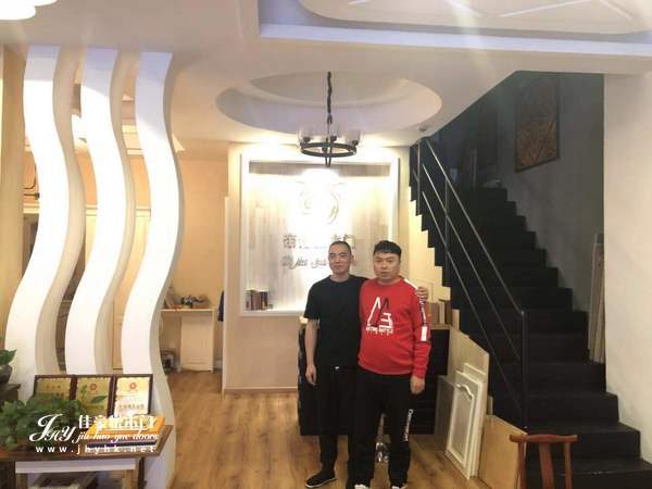佳豪悦木门新店上线